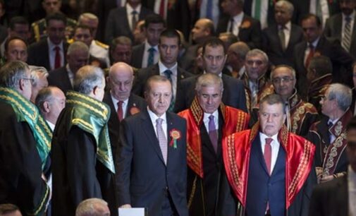 Inteligência turca informou Erdoğan sobre corrupção no judiciário, diz relatório  