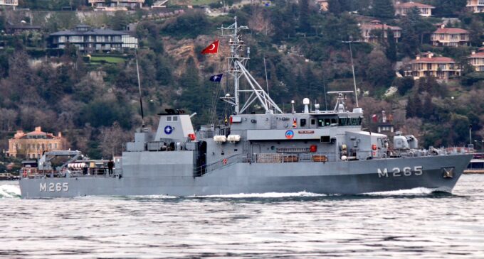 Turquia bloqueará navios de caça a minas destinados à Ucrânia