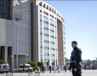 Turquia detém 34 pessoas após suposto ataque terrorista em tribunal de Istambul