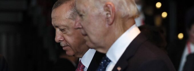 Erdoğan se prepara para reunião confidencial com Biden em maio
