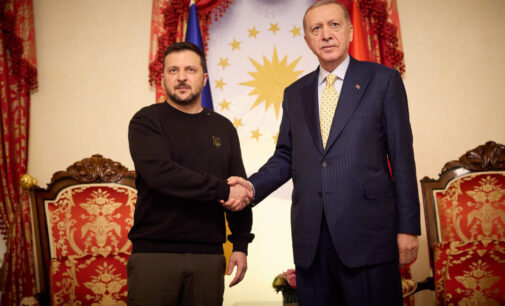 Zelensky tem conversas em Istambul com Erdogan sobre a guerra e o Mar Negro