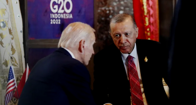 É hora de os Estados Unidos e a Turquia se Reconciliarem