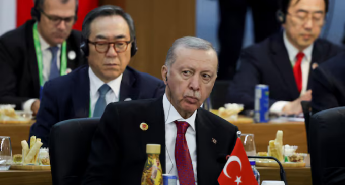 Erdogan se opõe ao uso de mísseis de longo alcance dos EUA pela Ucrânia e pede moderação