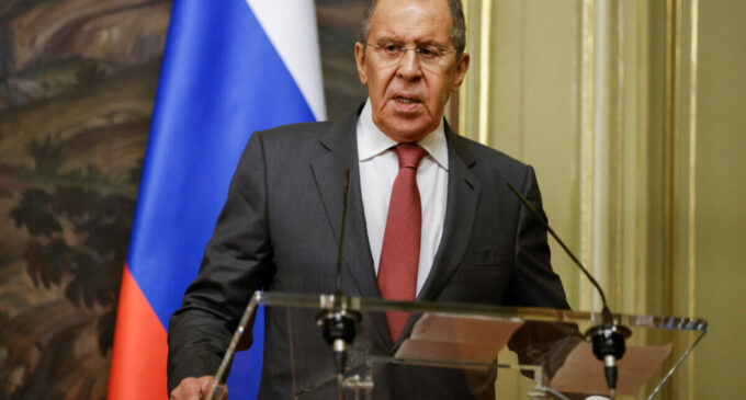 Armas turcas estão sendo usadas para matar soldados russos e civis, diz Lavrov